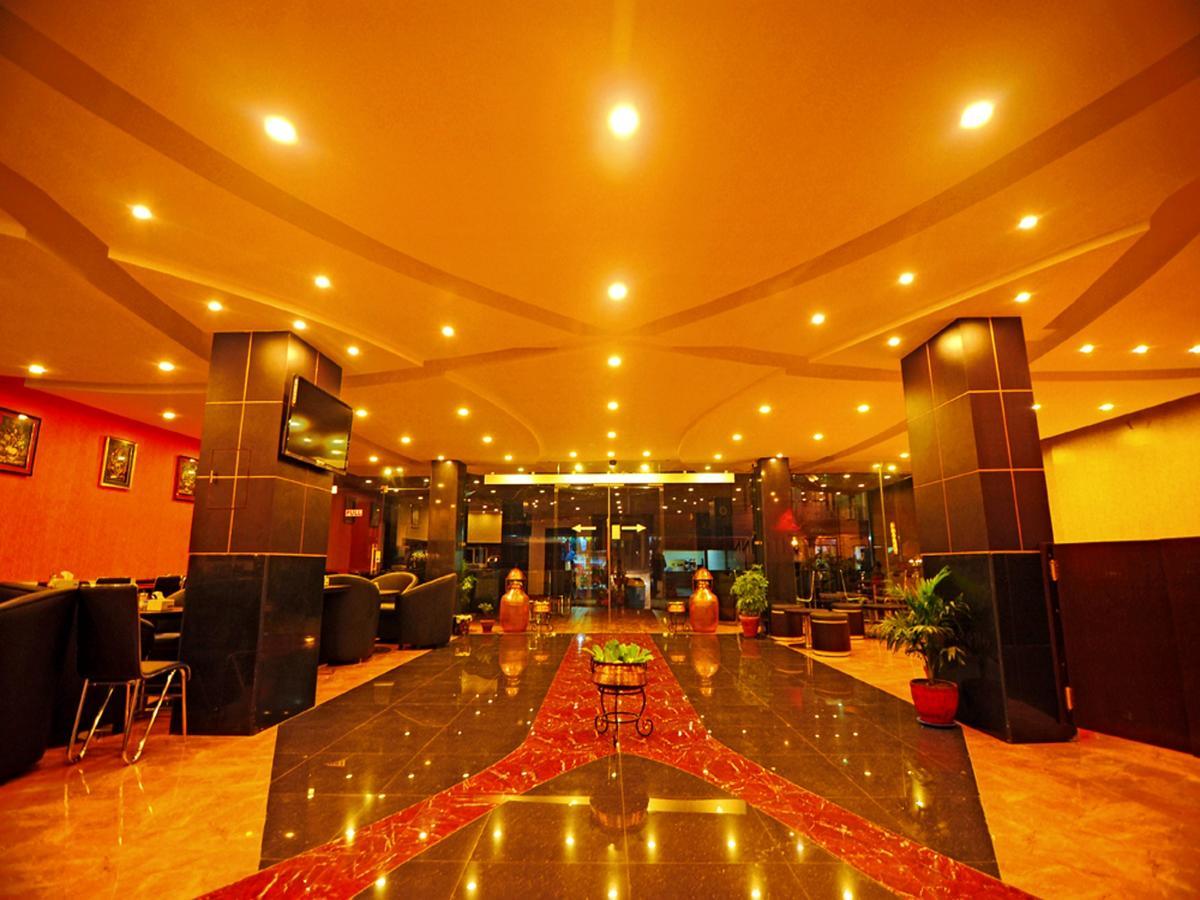 โรงแรมซิตี้ อินน์ โพคารา ภายนอก รูปภาพ
